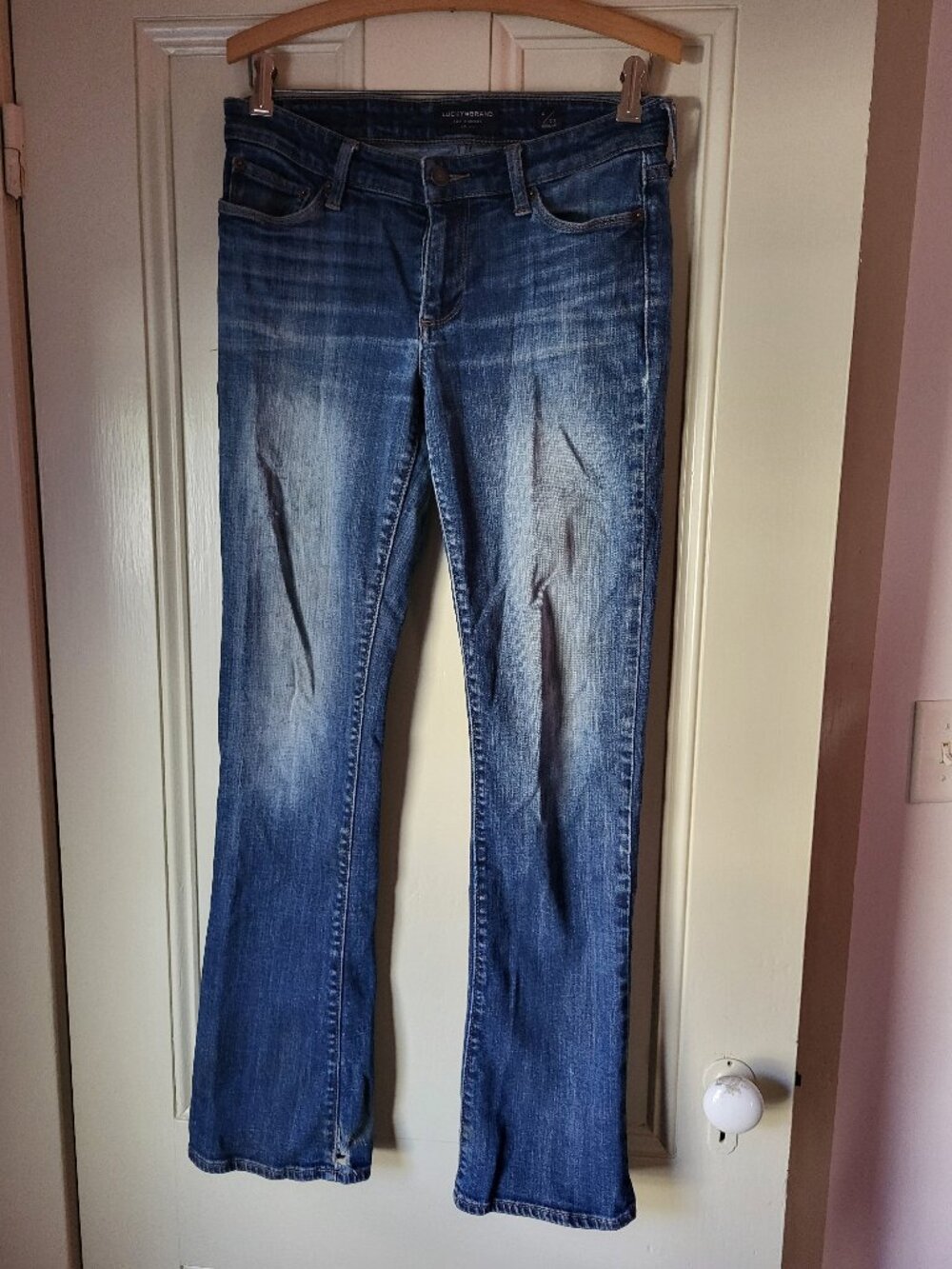 Lucky brand jeans, sz 4/27 R, broken in.